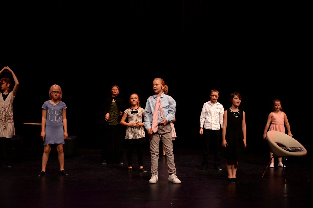 ../Images/Musical Nanny de Vries 239.jpg